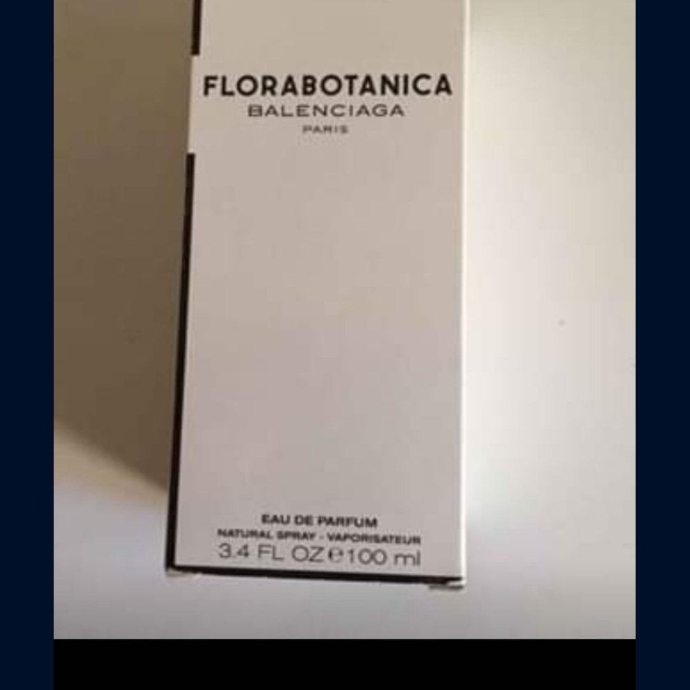 BALENCIGA   FLIRABOTANICE PRAFUM SPRAY FOR WOMAN